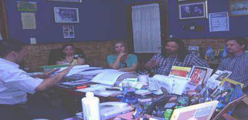 El Defensor con dirigentes gremiales 