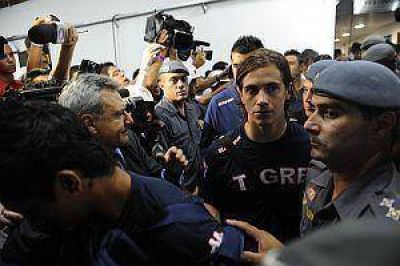 Tras el bochorno, Tigre volvi� al pa�s