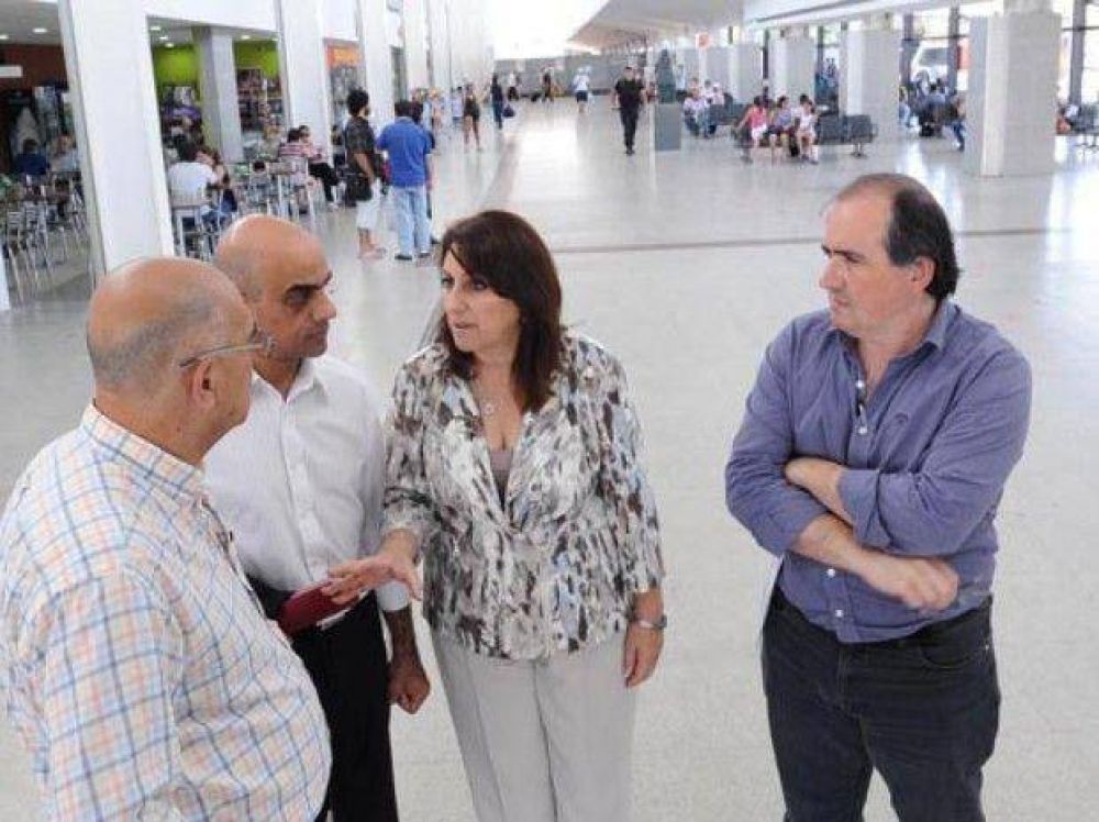 Admiten que la obra de la estaci�n de �mnibus lleva un a�o de atraso