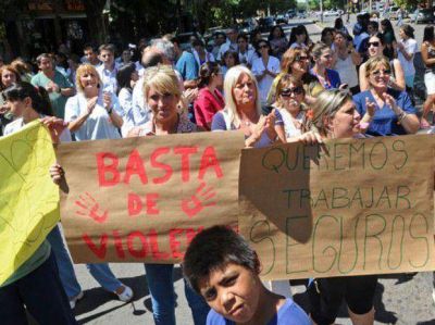 En la guardia del S�enz Pe�a atienden casi 3 veces m�s pacientes que en el Heca