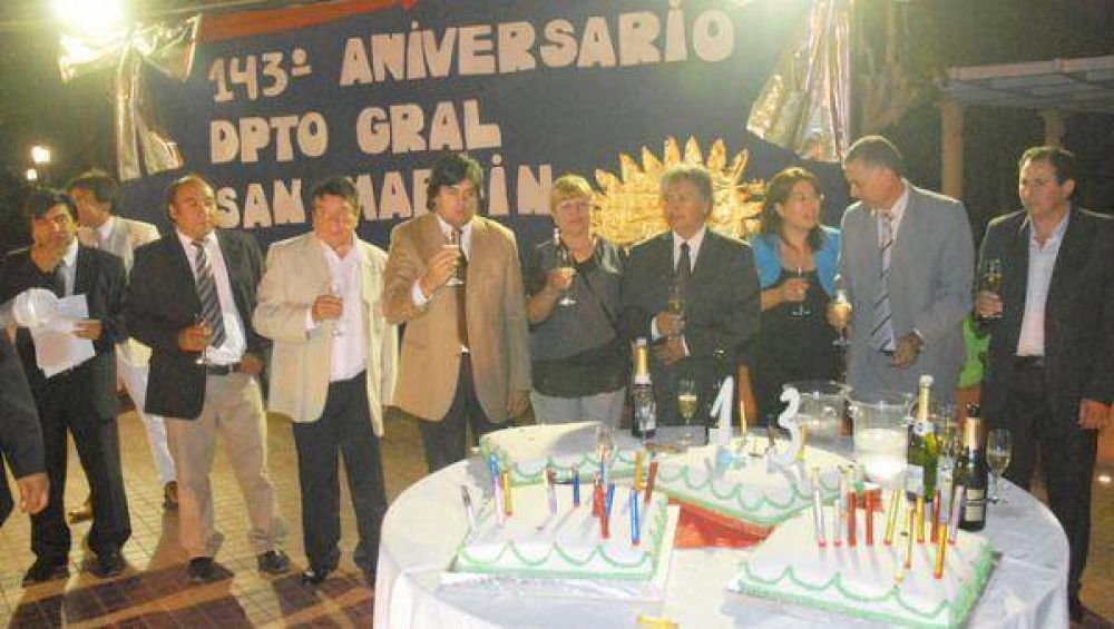 El departamento San Mart�n festej� su aniversario con importantes anuncios 