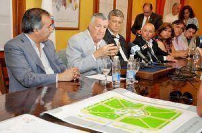 Remodelar�n la Plaza Bola�os en M�dano de Oro