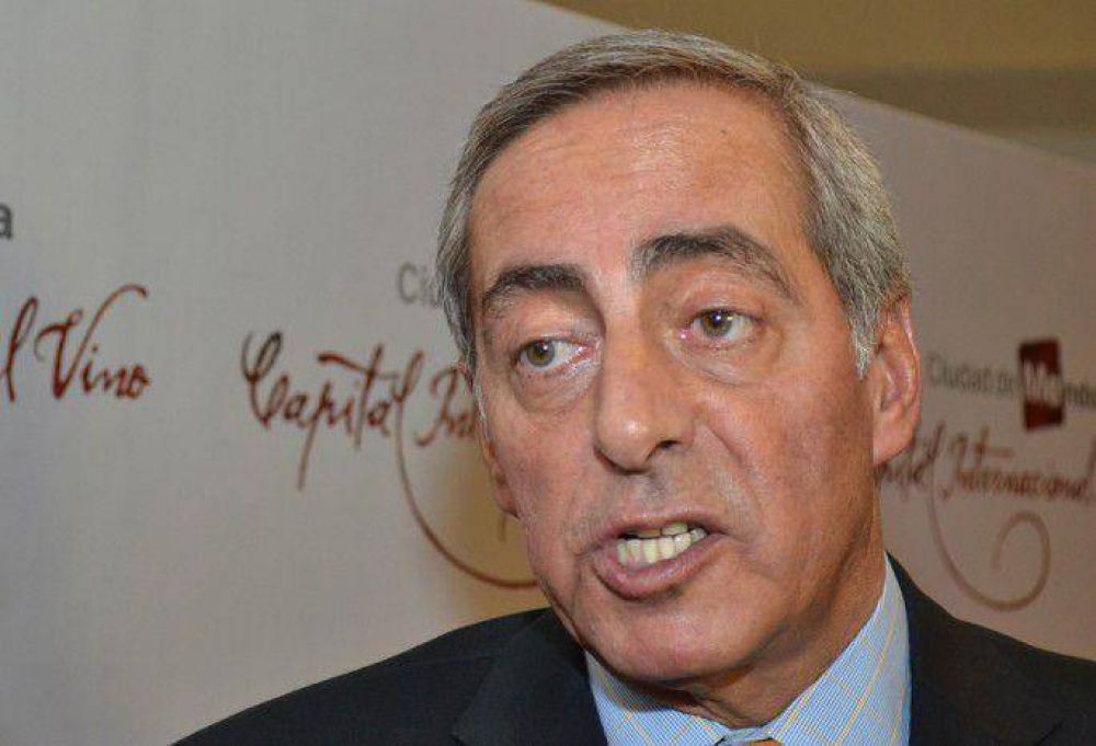 Fayad avanza en la construcci�n de viviendas del Plan Procrear en Capital 