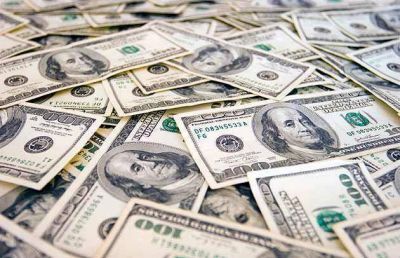 Se podr� volver a comprar d�lar con efectivo si autoriza la AFIP