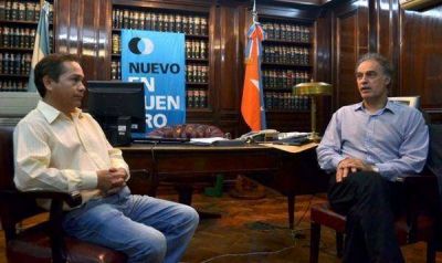 Osvaldo L�pez se reuni� con An�bal Ibarra por el proyecto de regulaci�n de los alquileres