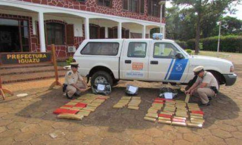 Incautaron casi 90 kilos de marihuana en Puerto Iguaz�