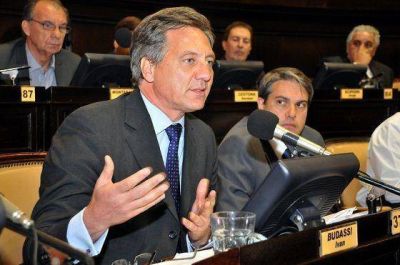 Fue aprobada en Diputados la instauraci�n del juicio por jurados