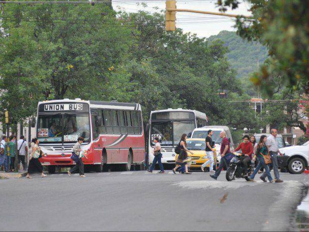 Empresarios piden un boleto urbano de $ 4,50