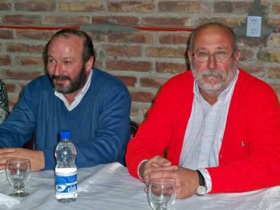 Reimer seguir� siendo presidente del Comit� local de la UCR 