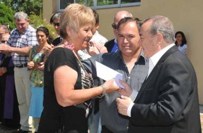El gobernador Jorge inaugur� obras y entreg� 16 viviendas en la Maruja 