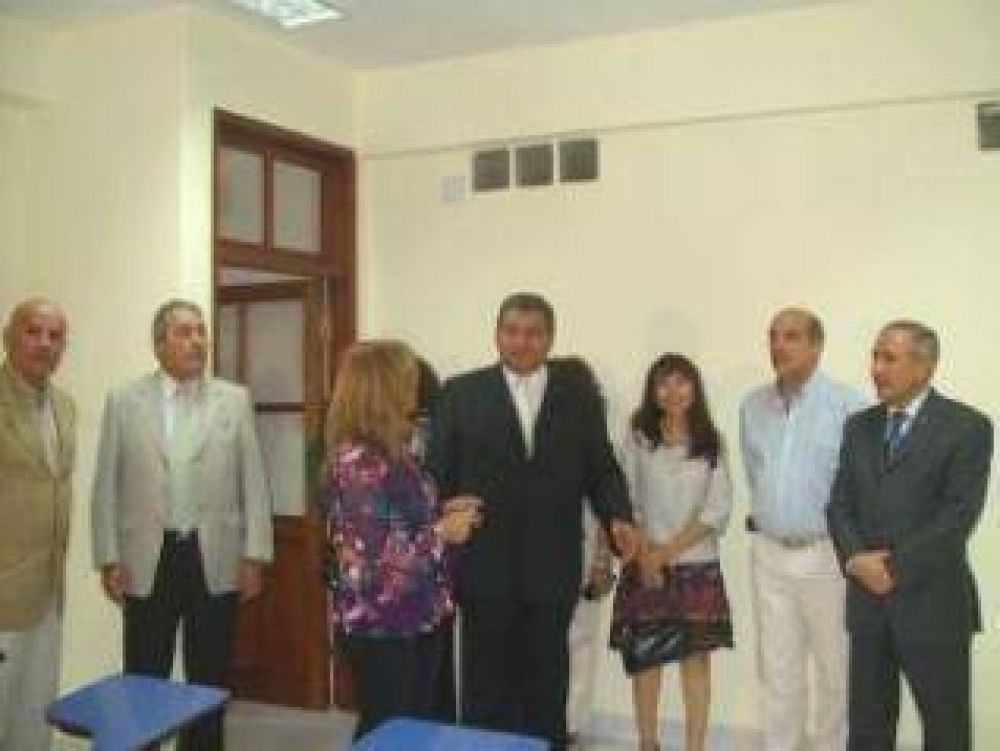 Gobernador Barrionuevo ponder� el apoyo a la educaci�n t�cnica desde el estado.