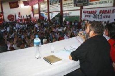 La Convenci�n de la UCR en Jujuy decidi� que "De ahora en m�s las bancas obtenidas por la UCR ser�n del Partido".