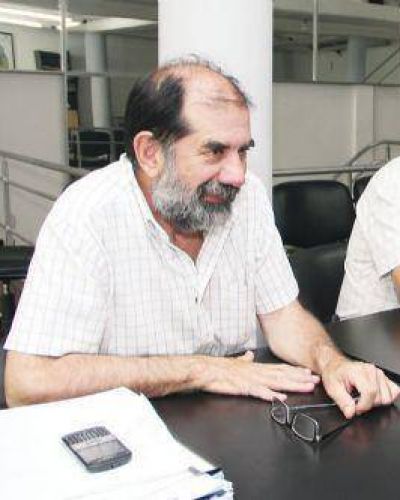 Legislador har� denuncia judicial contra Montalv�n 