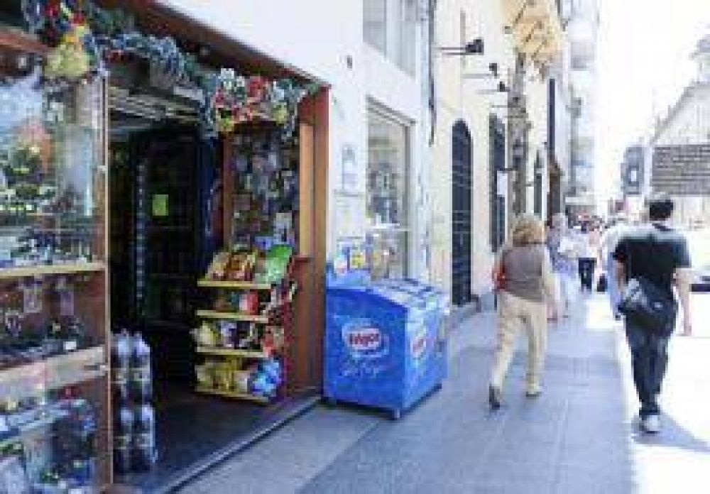 Cierra el drugstore Stud 