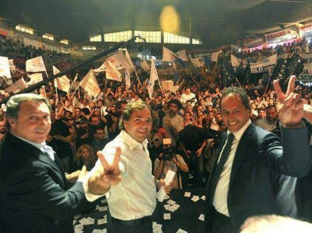 Scioli pidi� "proteger los logros alcanzados" y ratific� el liderazgo de Cristina