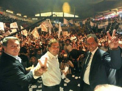 Scioli pidi� "proteger los logros alcanzados" y ratific� el liderazgo de Cristina