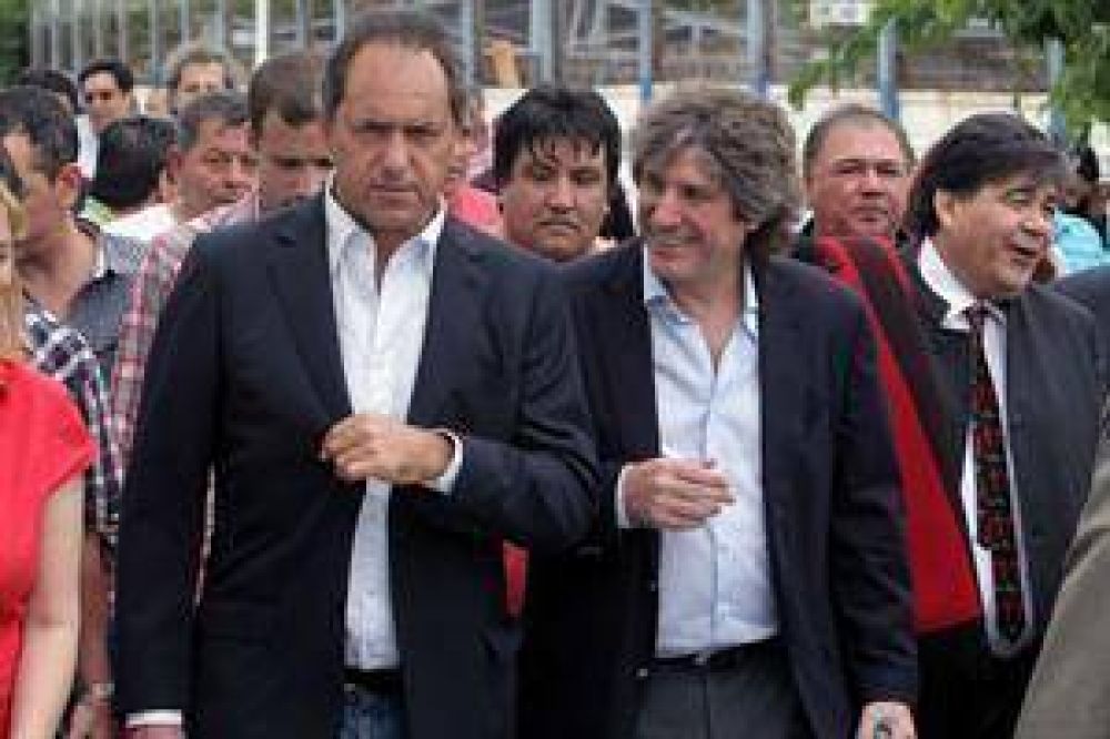 Scioli pidi� de "lealtad" a la Presidenta ante el Congreso del PJ