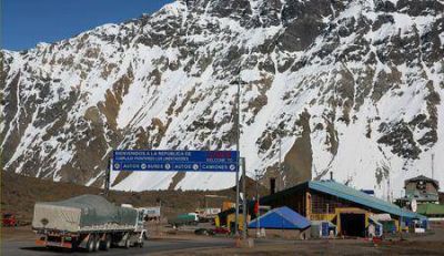 Chile acept� la propuesta de Mendoza e iniciar� las obras en los Caracoles el 7 de enero  