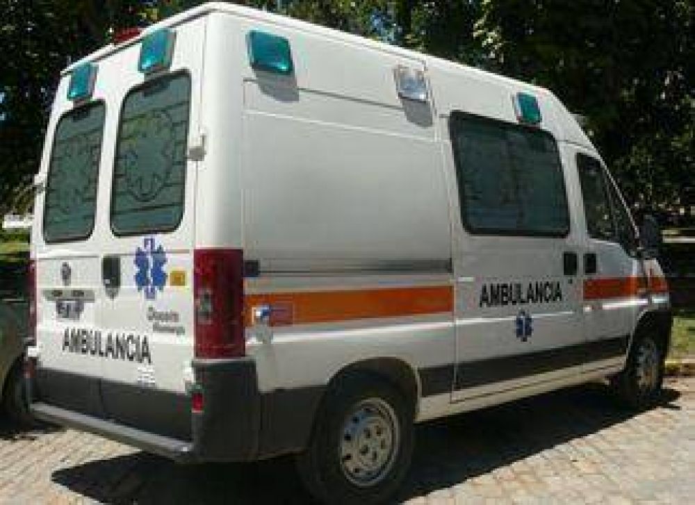 Nueva ambulancia para el hospital. 