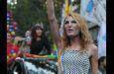 Se realiz� por las calles de Mendoza la Marcha del Orgullo Gay 