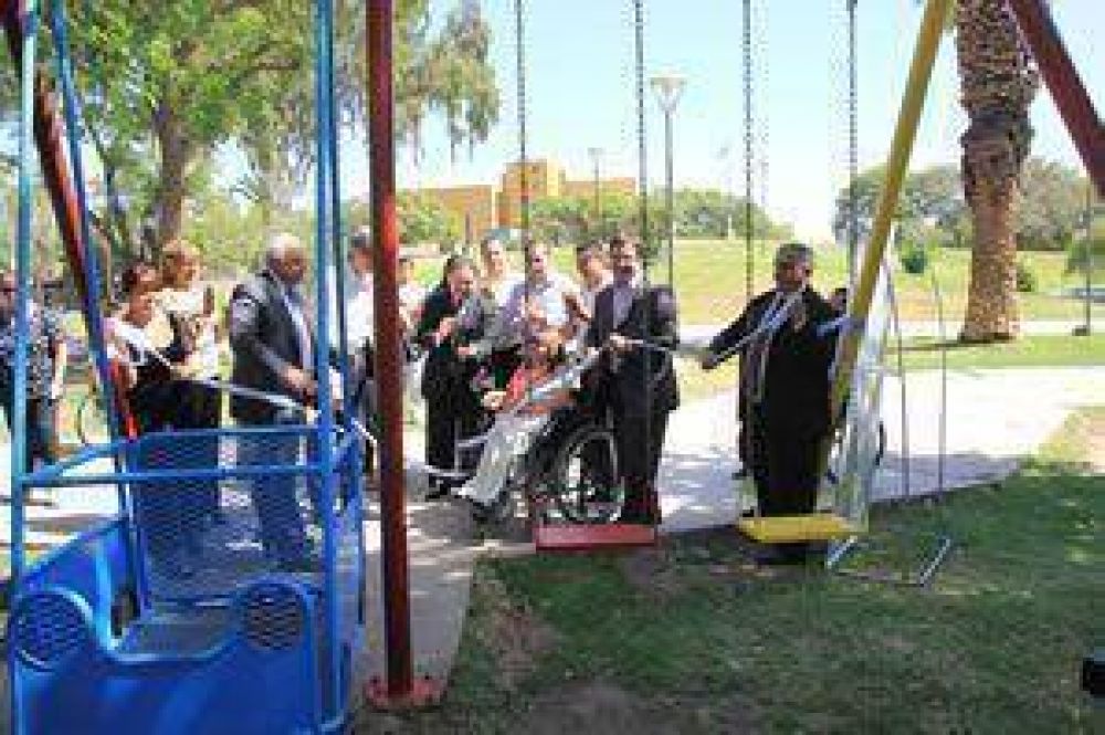 Juegos inclusivos en la plaza Yrigoyen	