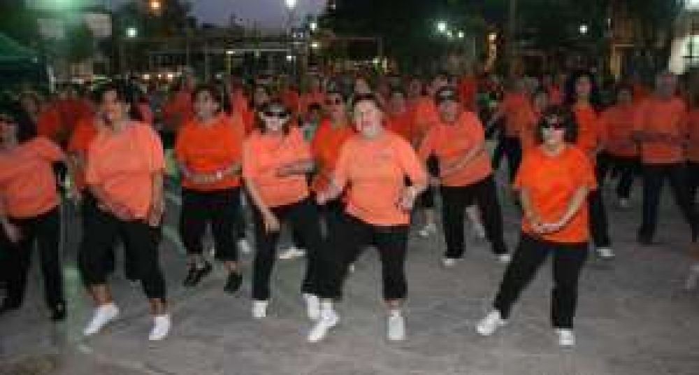 Una despedida en la que el baile desat� en entusiasmo 