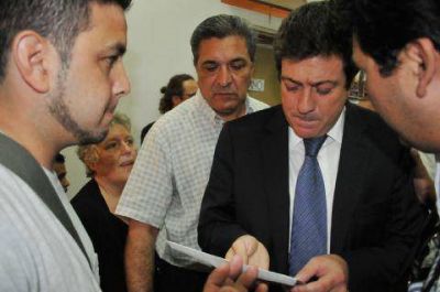 La cruzada solidaria por �ngeles Batalla lleg� a Provincia 	