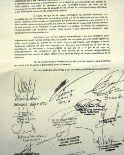  Legisladores formalizaron pedido de sesiones extraordinarias 
