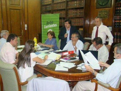 La Provincia invertir� m�s de $8 millones en nuevas l�neas de alta tensi�n y electrificaci�n rural