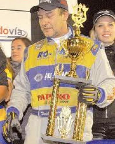El midget volvi� a la normalidad con un nuevo triunfo de Daniel Altamirano	 	 	