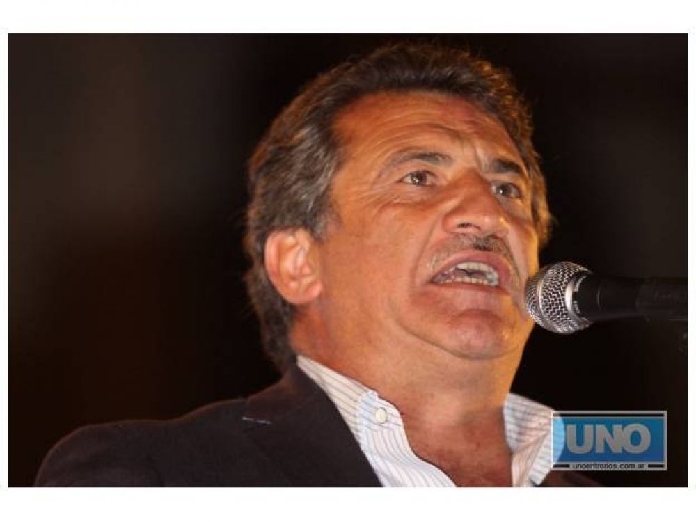 Urribarri sobre la Ley de Medios: "Hoy Argentina es un pa�s mejor"
