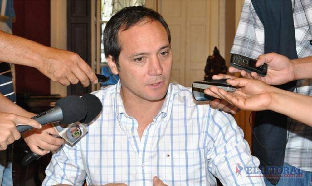 Camau tild� de inoportuno el adelanto de las elecciones 