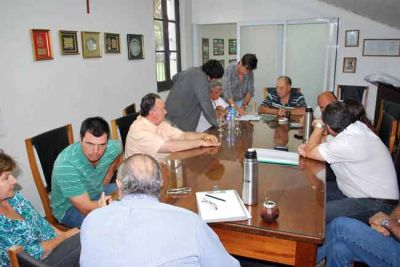 Intendentes y productores se reunieron en Pico 