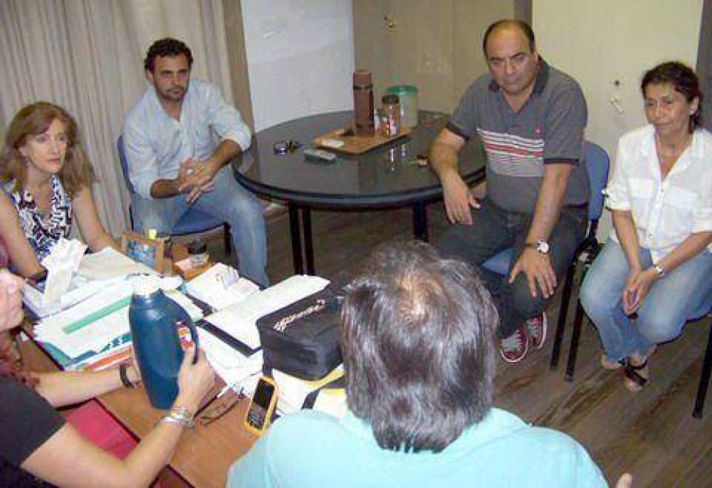  Diputados se reunieron con dirigentes de la CTA
