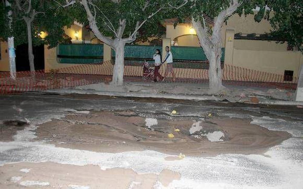 El nuevo pavimento ejecutado en la avenida De los Constituyentes multiplica beneficios a varios barrios.
