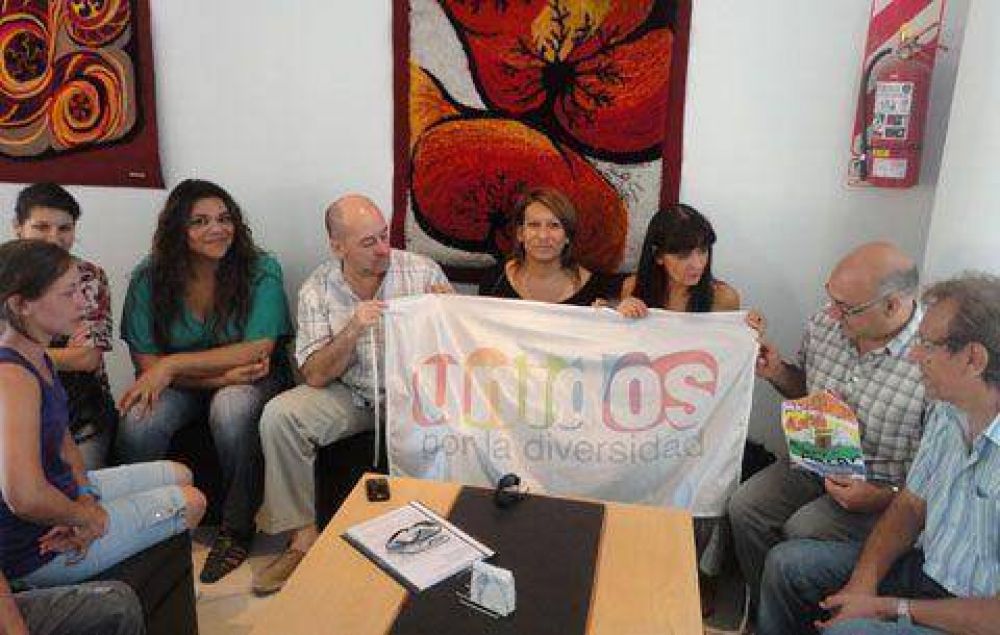 INADI e Instituto de Cultura apoyan marcha LGBT 