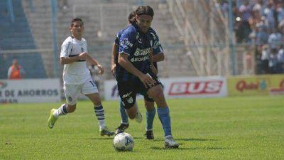 Para Ladino, �Atl�tico tiene plantel para pelear m�s arriba�  
