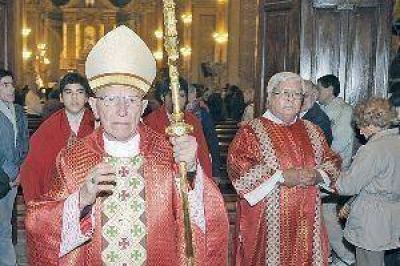 Mons. Francisco Polti: "Queremos cuidar a las mujeres a las que se inflige la violencia de un aborto" 