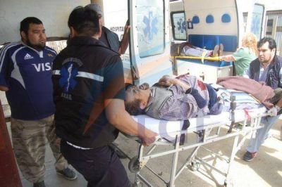 Tres apu�alados tras sangriento enfrentamiento en las chacras de la margen sur 