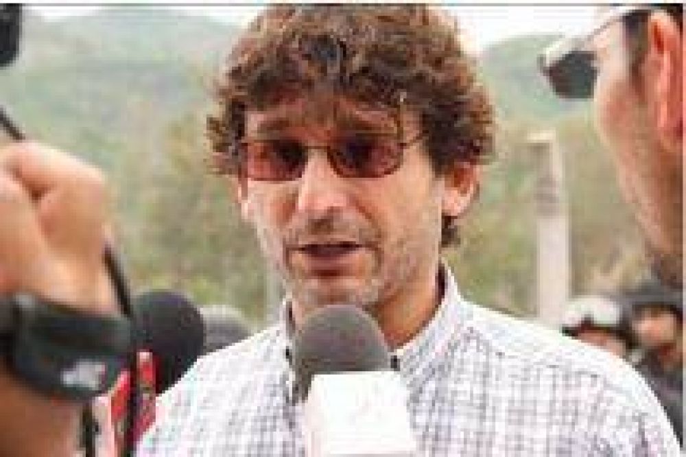 Carlos Morello aclar�: "No hay v�nculos pol�ticos entre Libres del Sur y el Urtubeycismo" 
