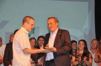 Mat�as Velez se qued� con el Movediza de Plata