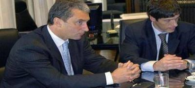 Jos� Scioli tambi�n cuestion� duro a la 'dupla' opositora del PJ Disidente
