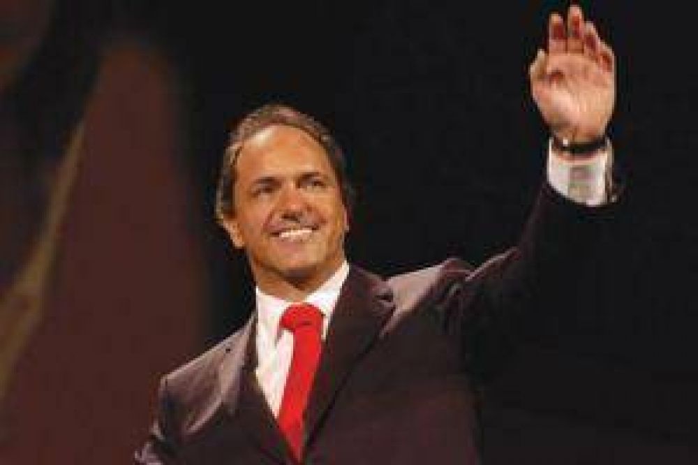 Scioli cierra 2012 con megaacto en La Plata