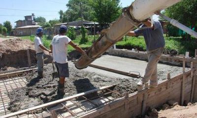 Avanza construcci�n de un puente en Presidente Derqui