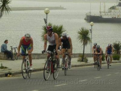 Este domingo, se corre el Triatl�n Ol�mpico Mar del Plata 2012