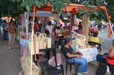 Feria de emprendedores en el Parque Urbano Laguna Arg�ello 
