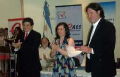 Entregaron certificados de talleres de orientaci�n laboral	