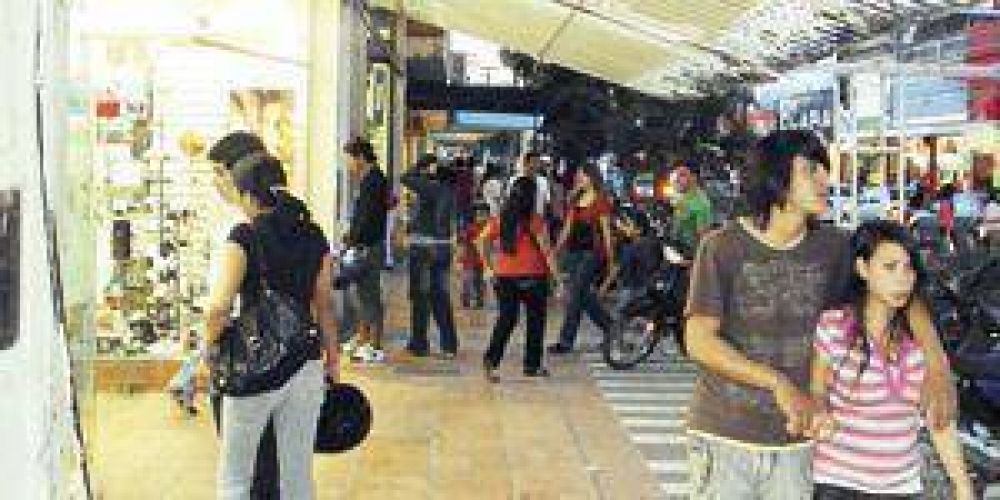 Comerciantes apostaron a las ofertas para atraer clientes 