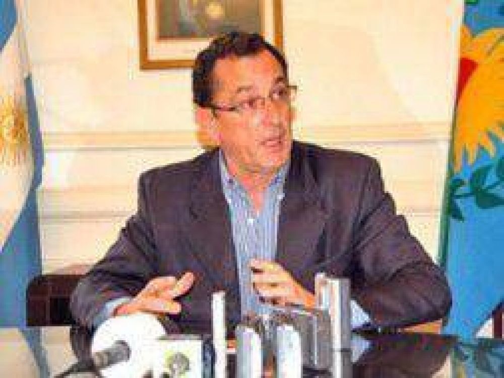 Pergamino: Intendente Guti�rrez pidi� disculpas p�blicamente a un funcionario