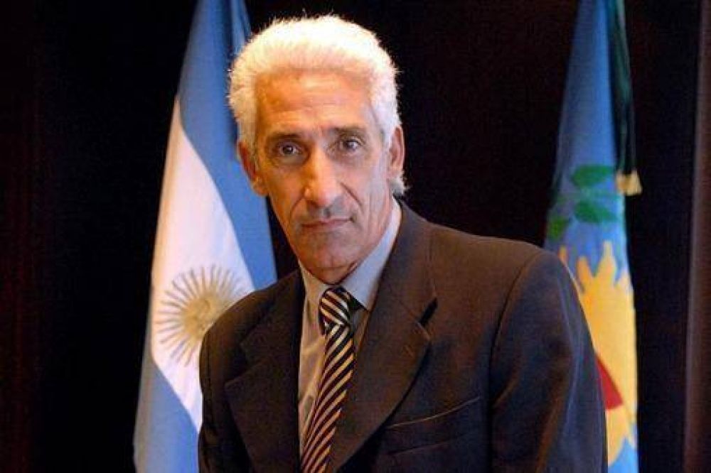 Garrafo fue presentado como nuevo entrenador de Las Leonas